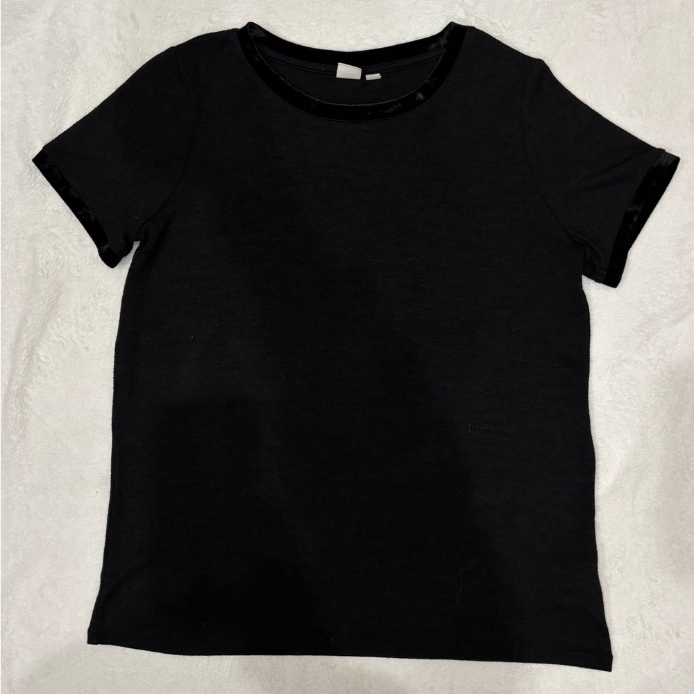 Gap Black Short Sleeve Shirt